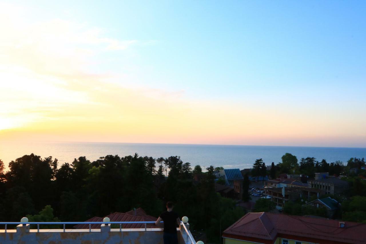 Rainbow Rooms Apart Hotel Makhinjauri Exterior foto