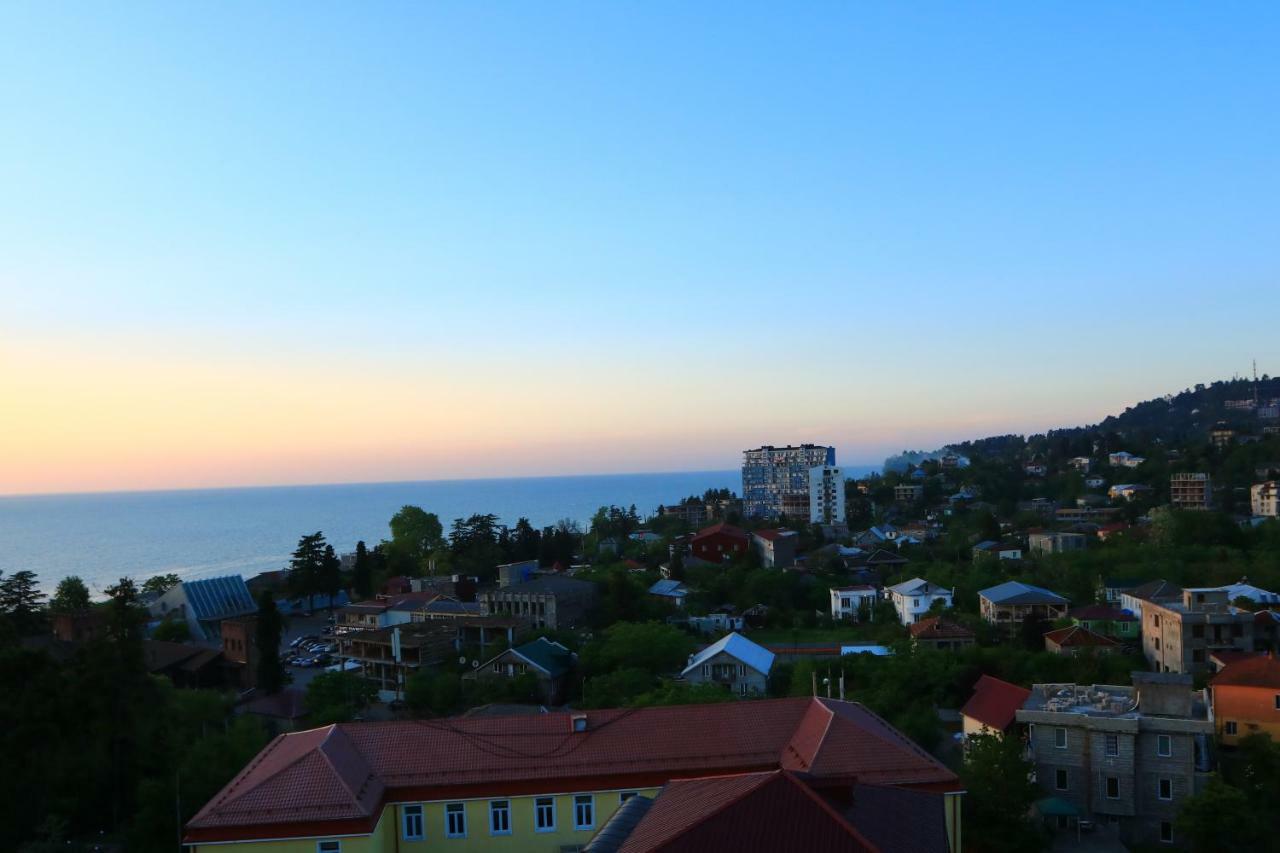 Rainbow Rooms Apart Hotel Makhinjauri Exterior foto