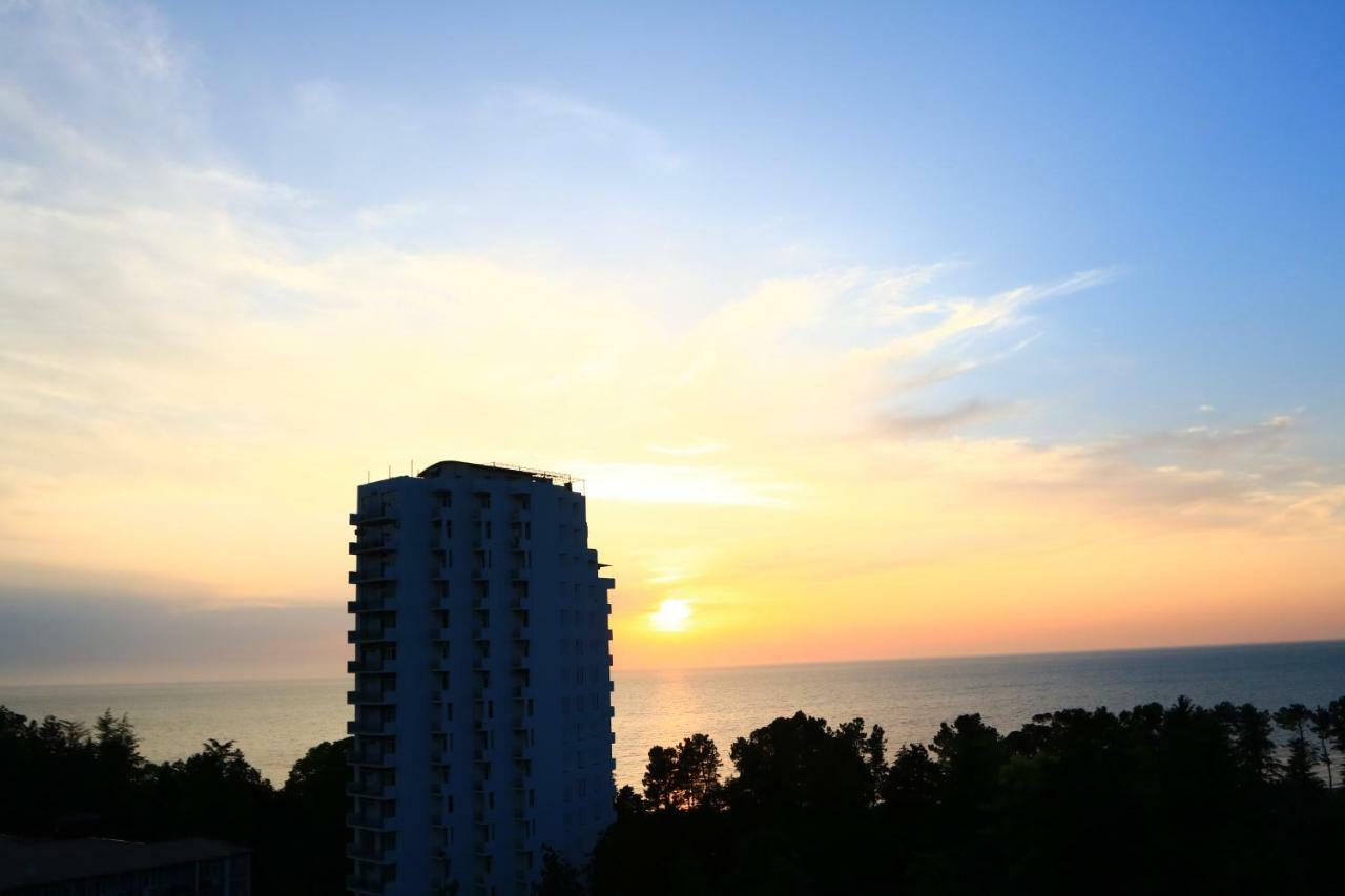 Rainbow Rooms Apart Hotel Makhinjauri Exterior foto