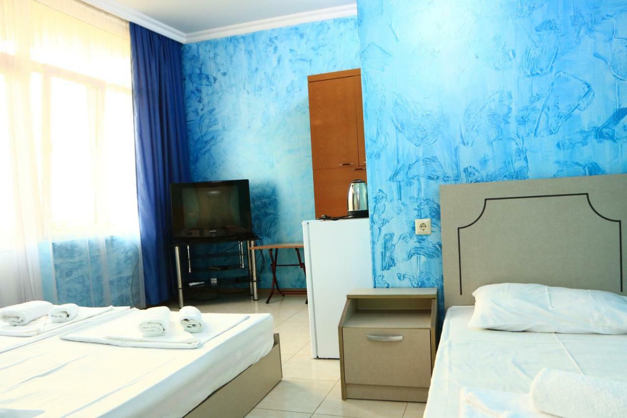 Rainbow Rooms Apart Hotel Makhinjauri Exterior foto