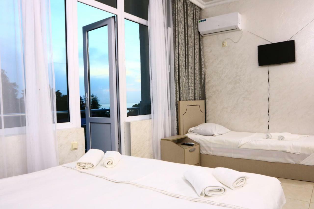 Rainbow Rooms Apart Hotel Makhinjauri Exterior foto