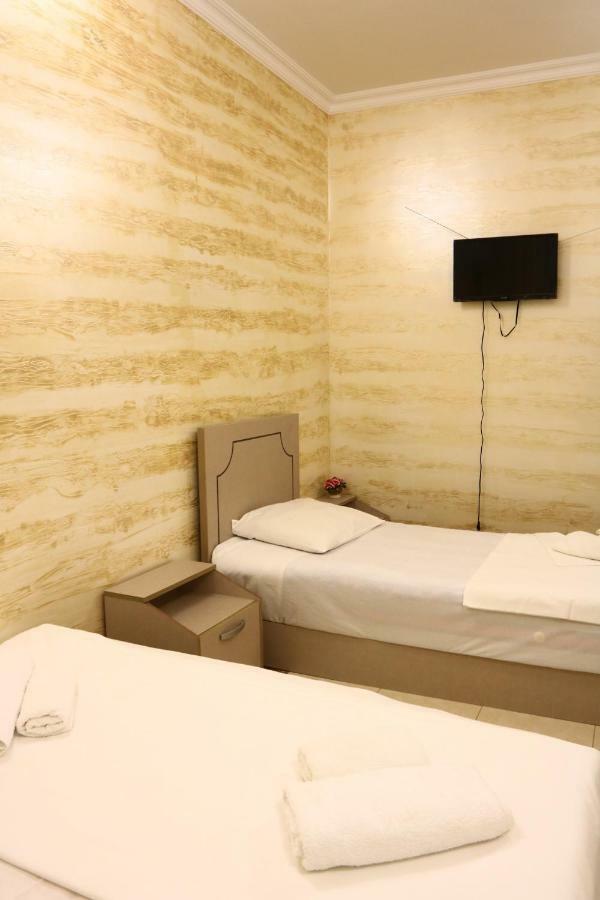 Rainbow Rooms Apart Hotel Makhinjauri Exterior foto